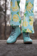 Load image into Gallery viewer, [Mint Shimmer] Boot
