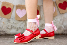 Load image into Gallery viewer, [Red Quilted] Bow Shoes

