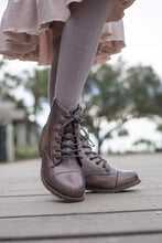 Load image into Gallery viewer, [Holographic Brown] Boots
