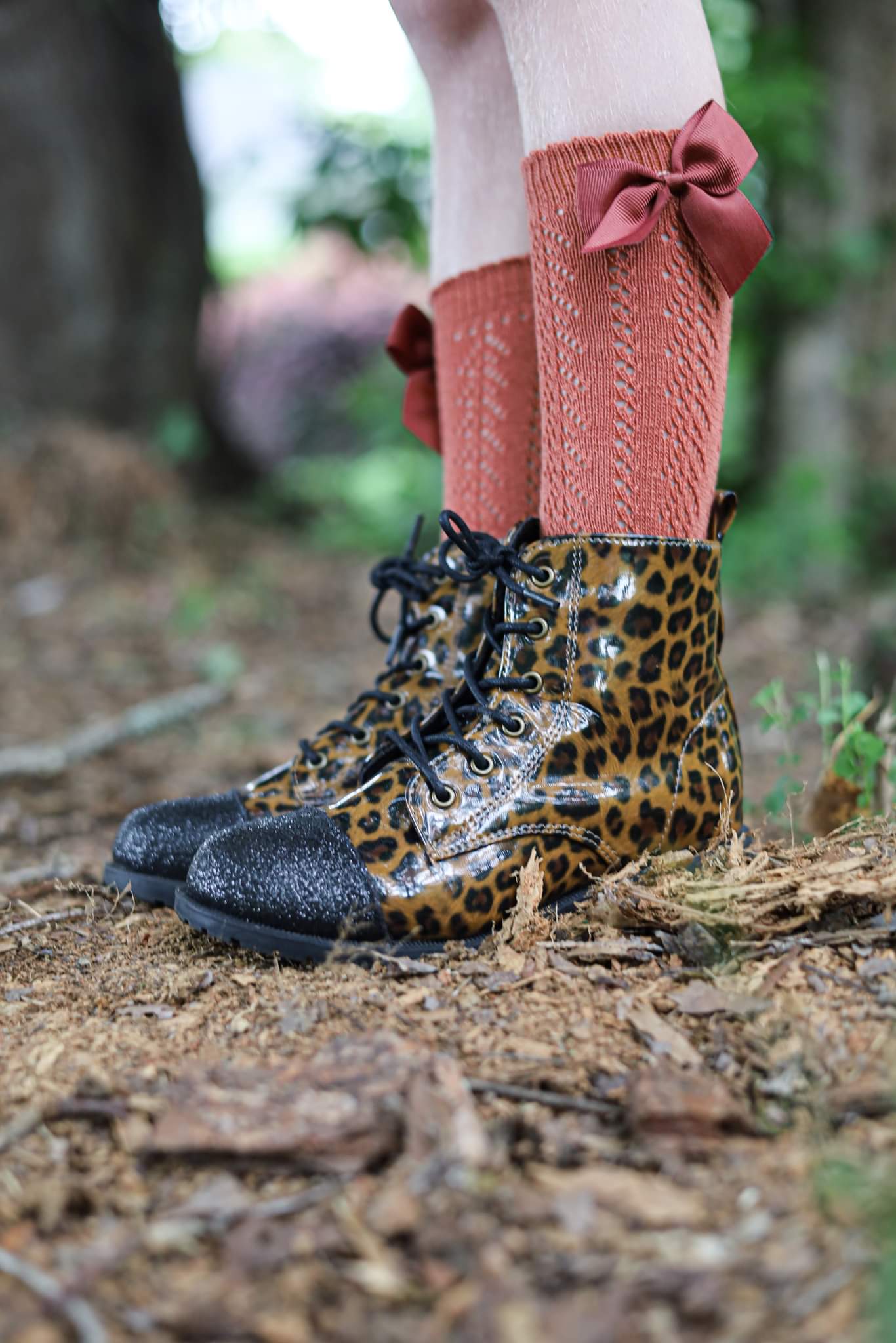 [Leopard + Black Glitter Toe] Boots