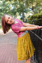 Load image into Gallery viewer, [No. 2 Glitz] Dress w/ Faux Glitter
