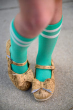 Load image into Gallery viewer, [Matte Cork] Bow Shoes
