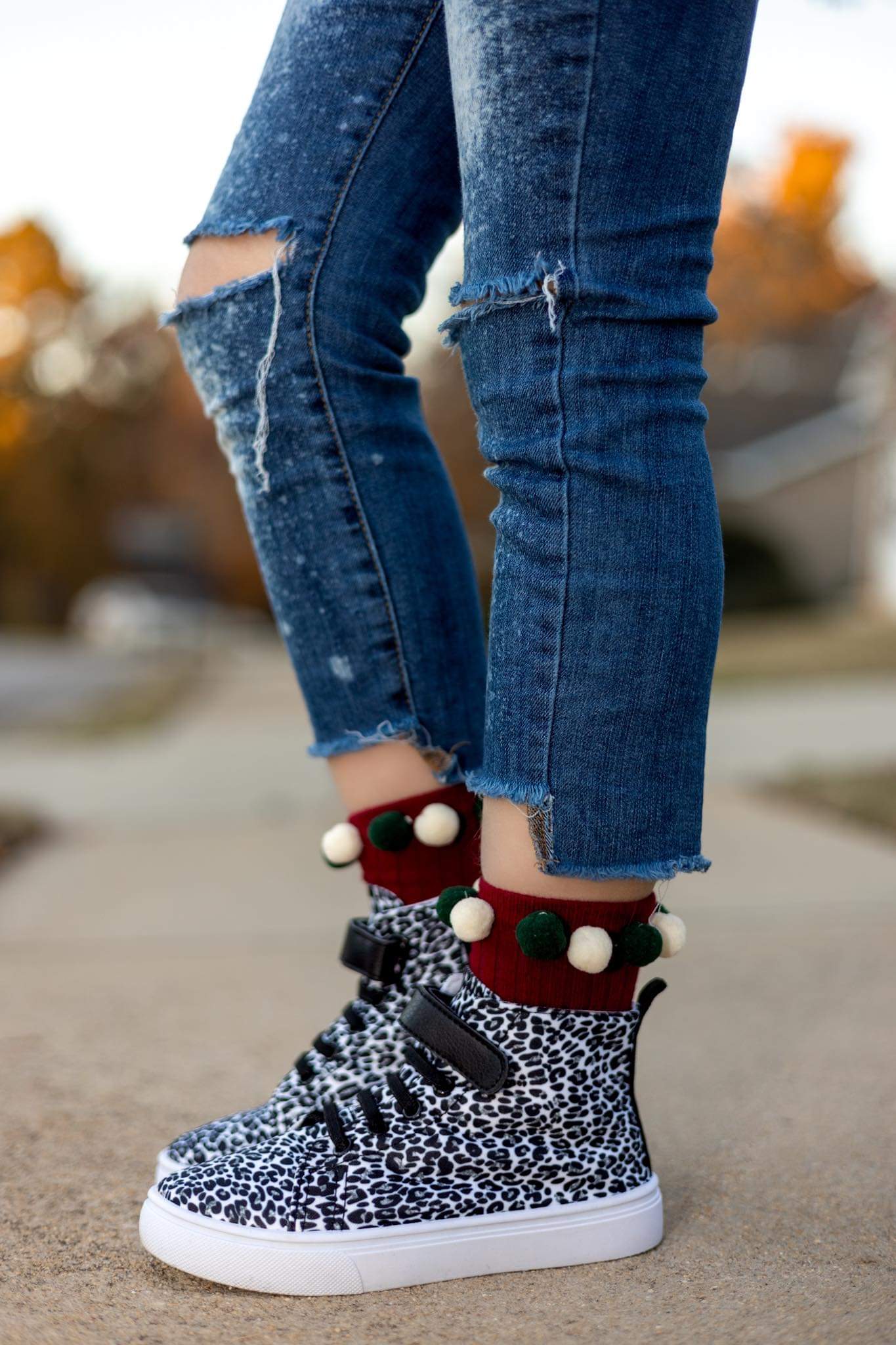 [Maroon w/ Green + White Poms] Socks