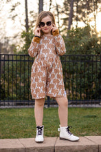 Load image into Gallery viewer, [The Spotted Hopper] Romper
