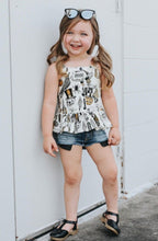 Load image into Gallery viewer, [Black Babe Alert] Sunglasses
